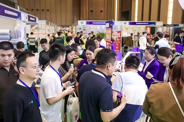 第五屆江蘇南通紡織機械/縫制設備展覽會 火爆預定中