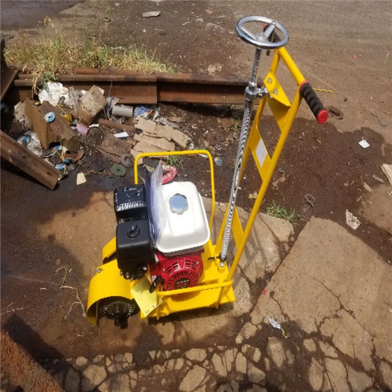 內燃鋼軌除銹打磨機