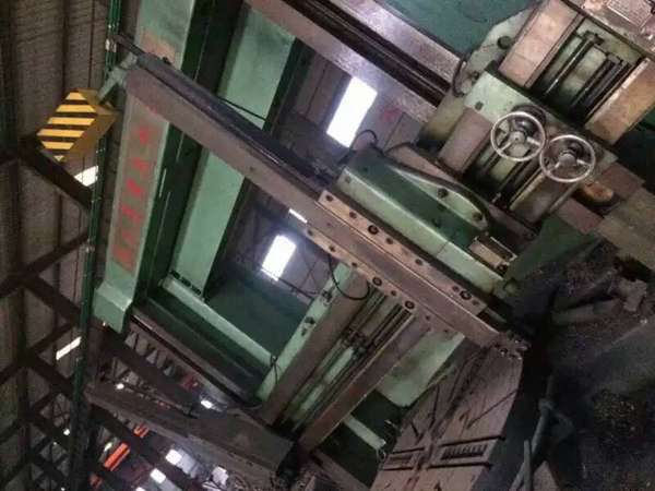 供二手齊齊哈爾二機4米數控立式車床一臺
