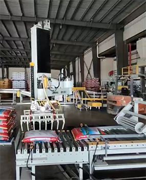 山東碼垛機器人 袋裝有機肥碼垛機械臂 食用玉米淀粉搬運生產(chǎn)線