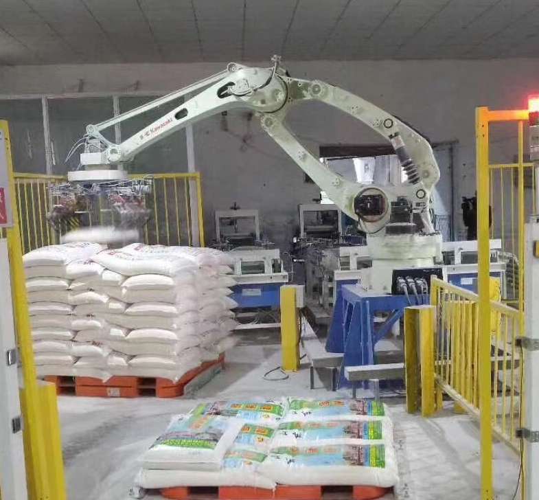 怎樣操作飼料機械手碼垛機立柱碼垛機可以降低故障出現幾率