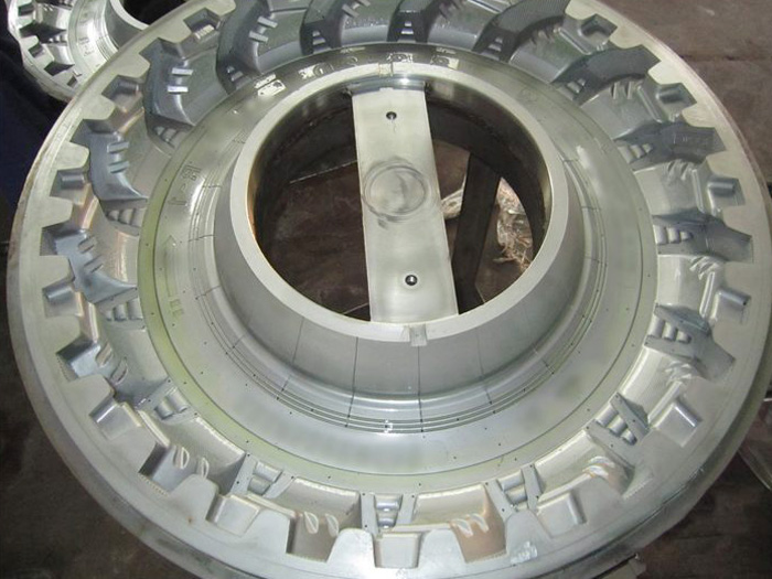 東鳳橡膠輪胎模具 模具加工