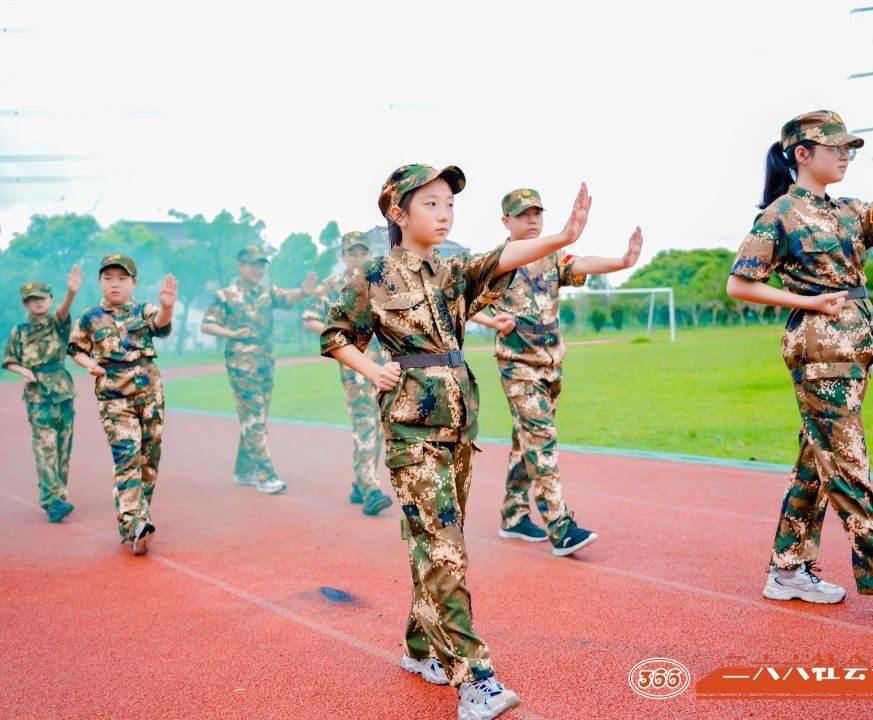 蘇州青少年營地教育暑期軍事夏令營戶外拓展社會實踐活動報名中