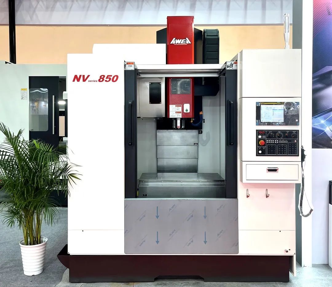 山東濟(jì)寧亞威NDV1060模具立式加工中心