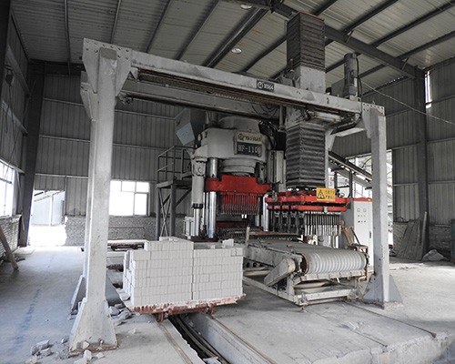 出售海源HF-1100全自動液壓磚機，九成新