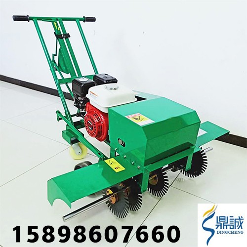 草坪切割工具廠家直銷 人工種植草皮劃線機 手扶汽油動力割草皮機