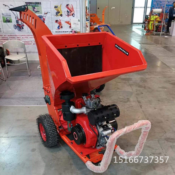 園林粉碎新勢力 小型移動式樹枝粉碎機