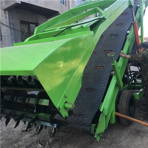 奶牛羊場移動自走式青貯取料機 全自動飼料取草機