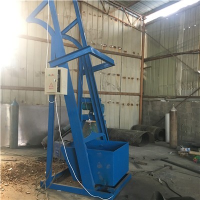 大容量翻斗提升機(jī)  不銹鋼翻斗上料機(jī) 自動(dòng)卸料提升機(jī)