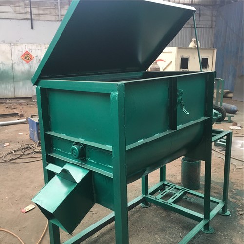 草料混合拌料機(jī)    家用型臥式攪拌機(jī)  牛羊草料混合機(jī)