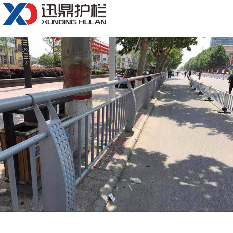 水庫岸邊圍欄|水庫岸邊圍欄價(jià)格多少錢一米