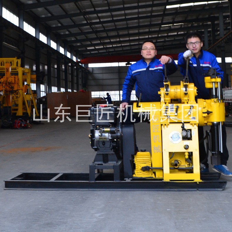 巨匠集團200型巖芯取樣鉆鉆機功能多樣操作簡單效率