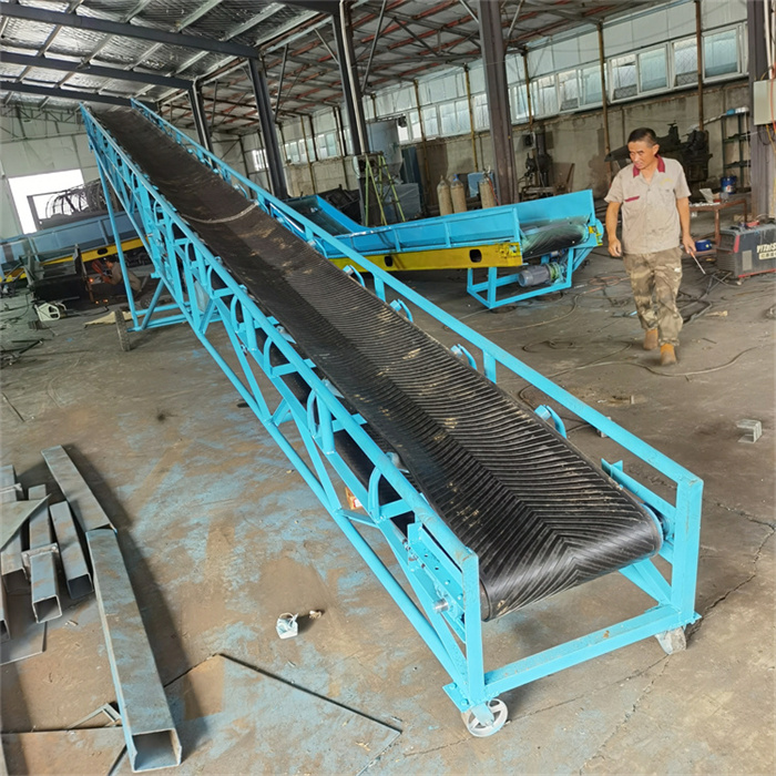 小型皮帶輸送機 自走式皮帶機 防滑式槽型運輸機