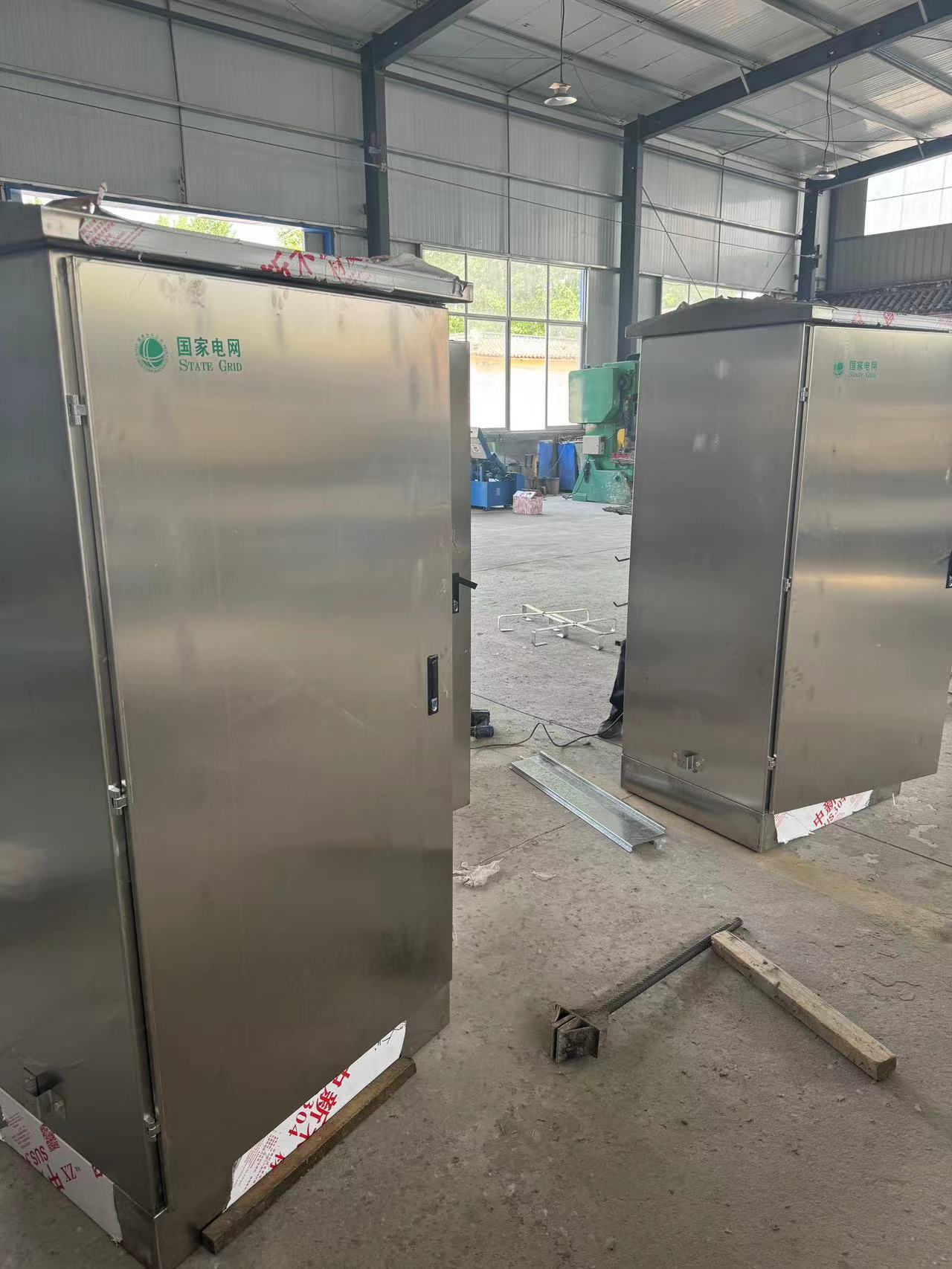 光纜余纜箱 落地式OPGW光纜進(jìn)站終端箱 一體式電力金具 廠(chǎng)家