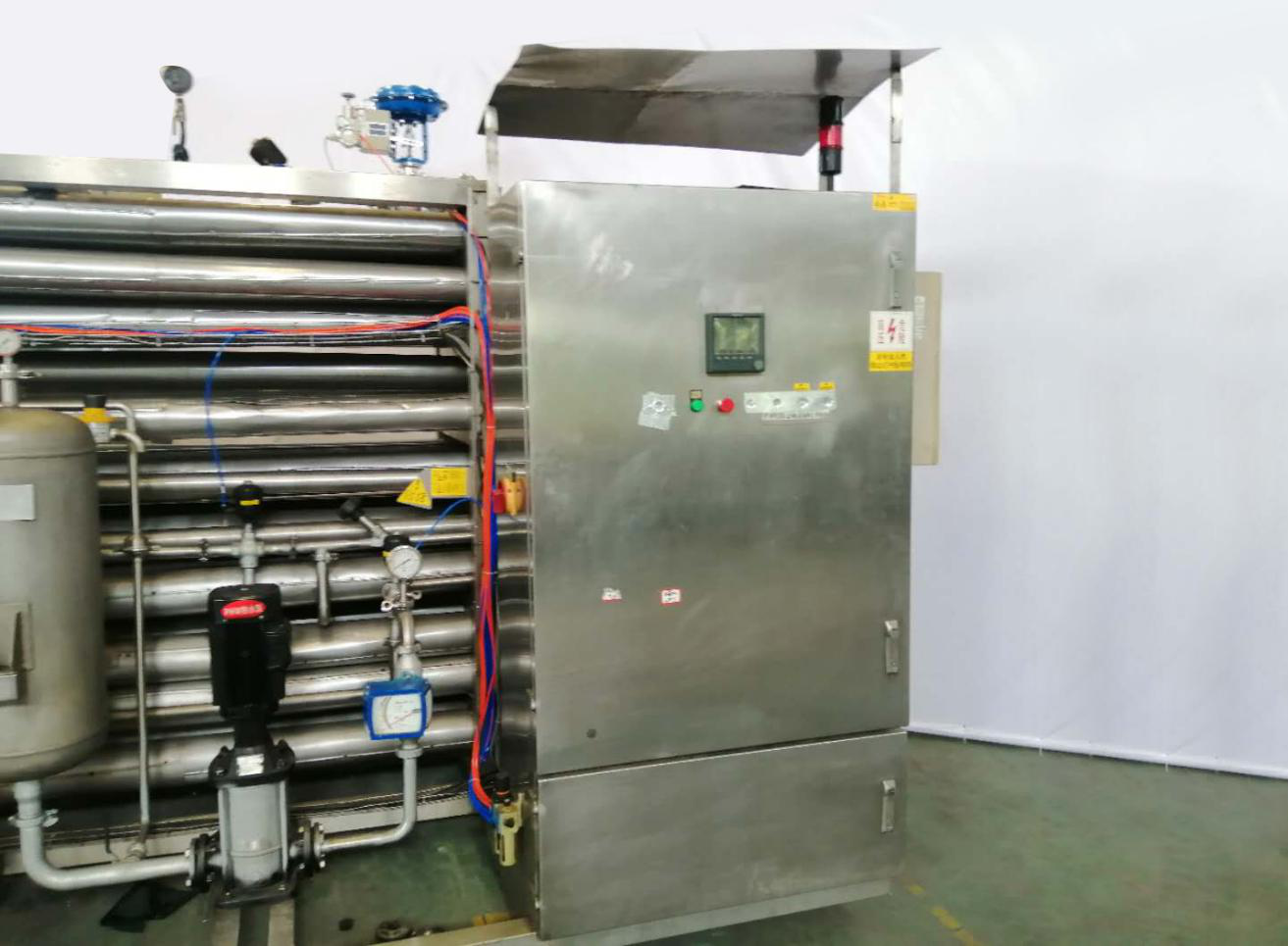 出售天津天巴技術公司出廠5.3噸殺菌機