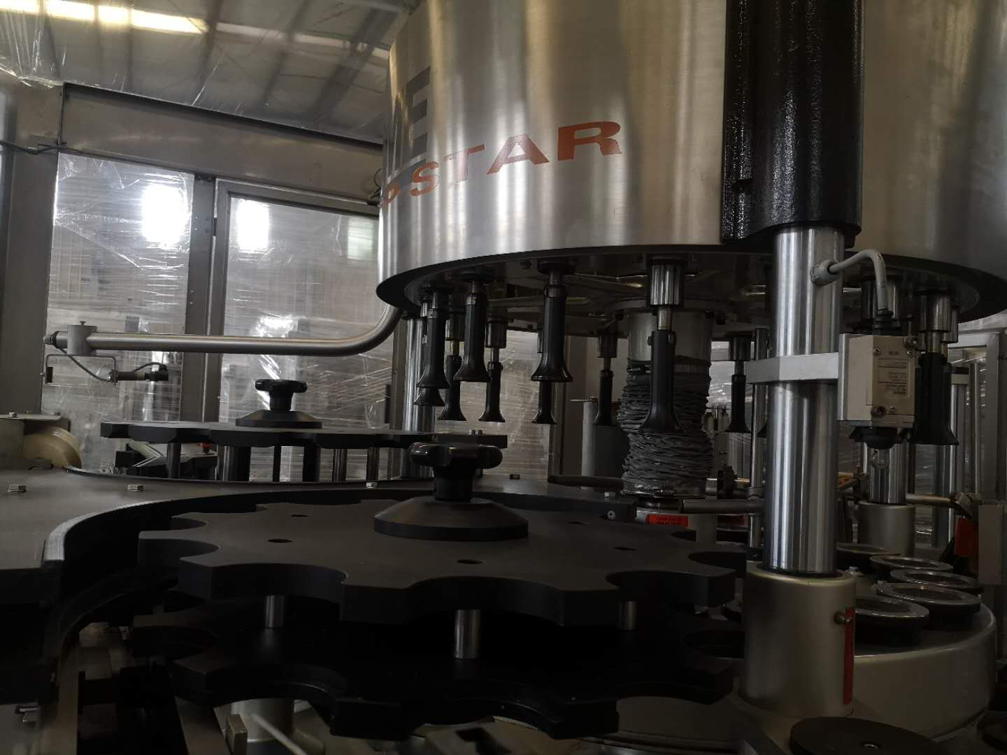 出售進口貼標機/產能24000單標