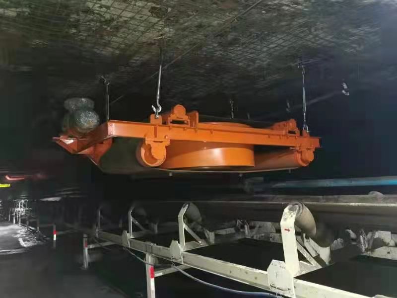 隔爆型電磁除鐵器RBCDD-10T2型懸掛式電磁除鐵器