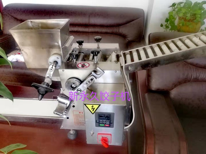 全自動仿手工包餃子機sj-100型全自動帶花邊餃子機大型小型水餃機生產廠家