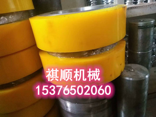 L30礦用緩沖輪直徑300mm滾輪罐耳
