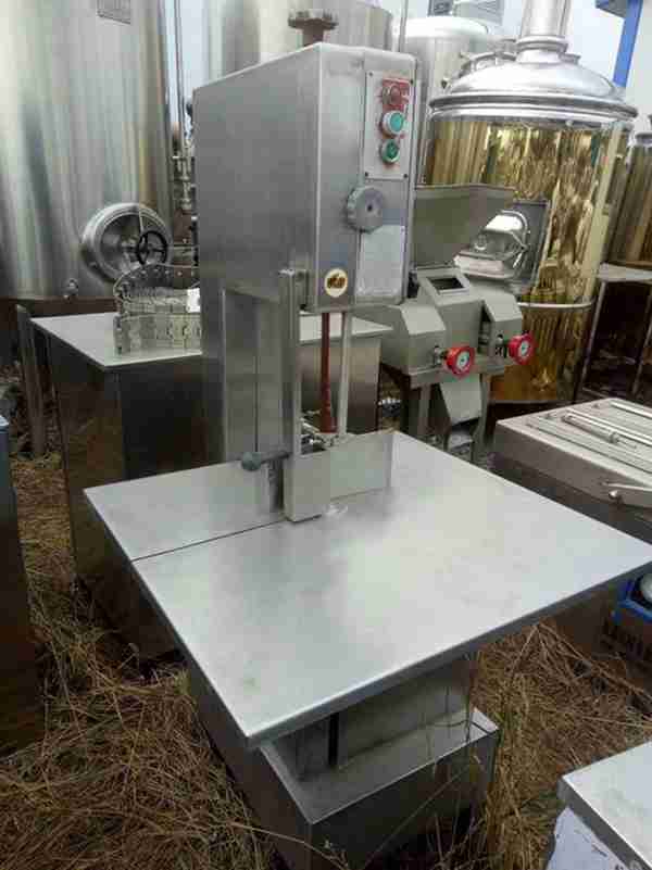 銷售九成新鋸骨機，不銹鋼高速鋸骨機，商用鋸骨機