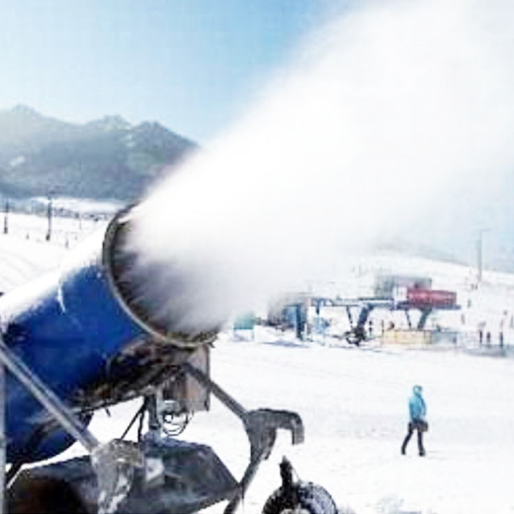 國內采購大型國產造雪機人工造雪機金耀全新款造雪設備