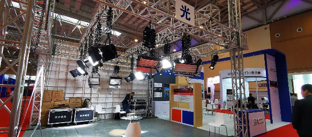 2025年烏茲別克斯坦國際工程機械、礦業展覽會 UzMiningExpo