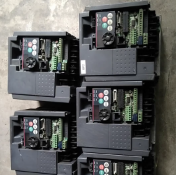 日本三菱FR-E740-1.5K-CH-變頻器