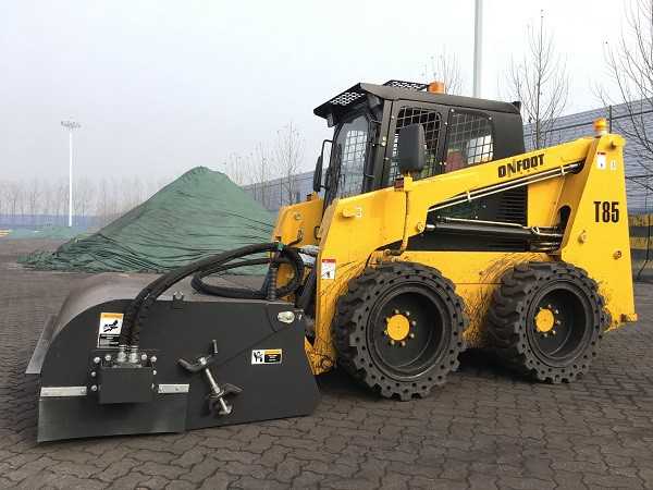 昂弗特重工T85型滑移裝載機