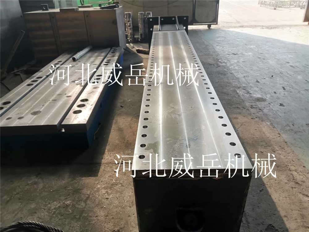 威岳品牌生產T型槽平臺承載力大焊接平臺鑄鐵包安裝調試