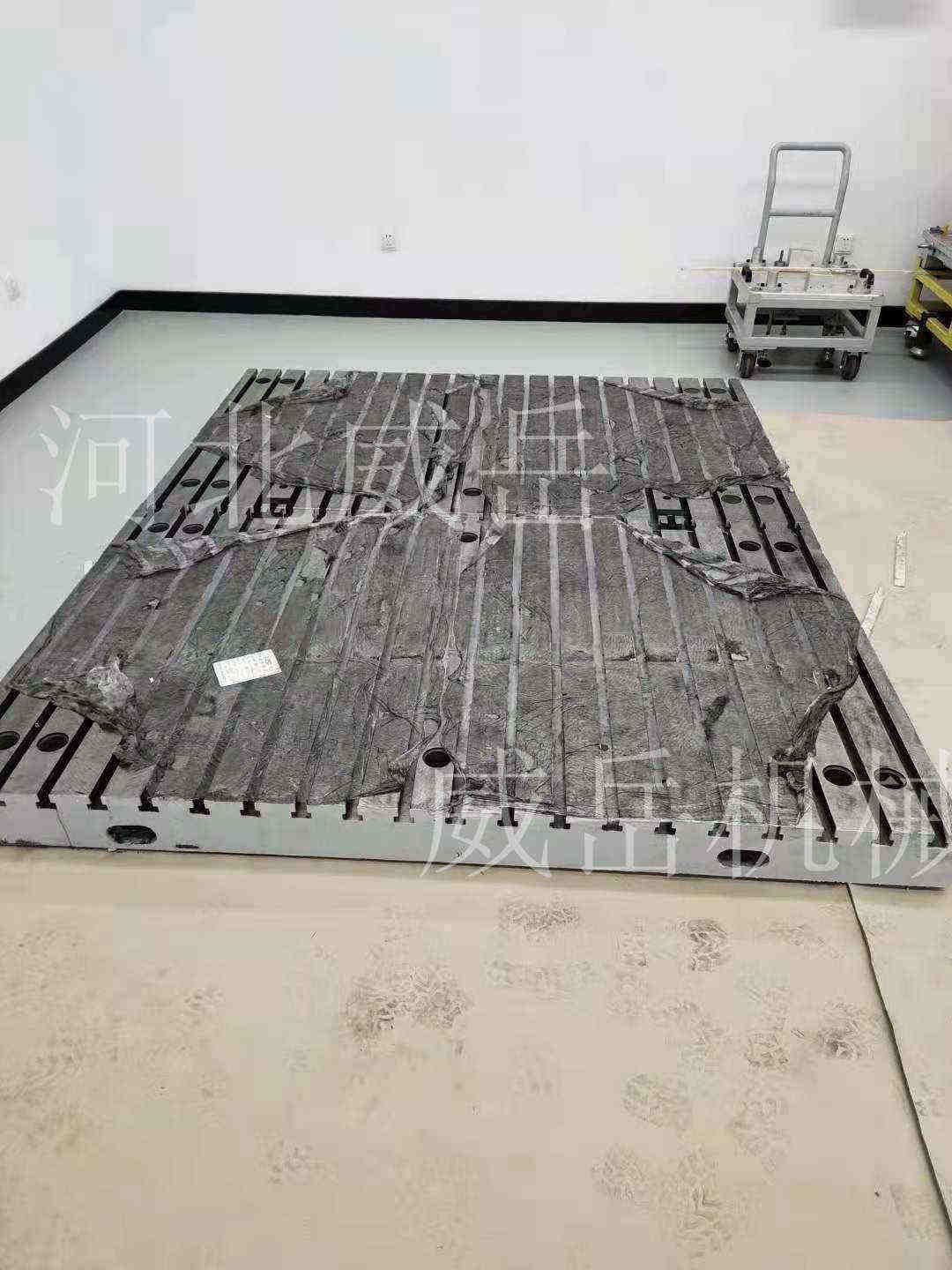 噸位價出鑄鐵平臺有質檢報告T型槽鑄鐵平臺送貨到廠