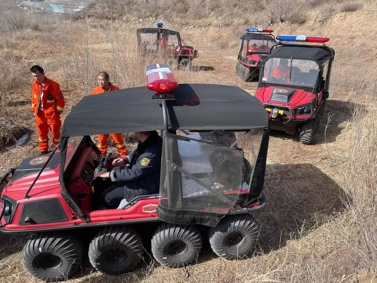 霸王龍水陸兩棲全地形越野型-八輪驅動帶你征服任何地形