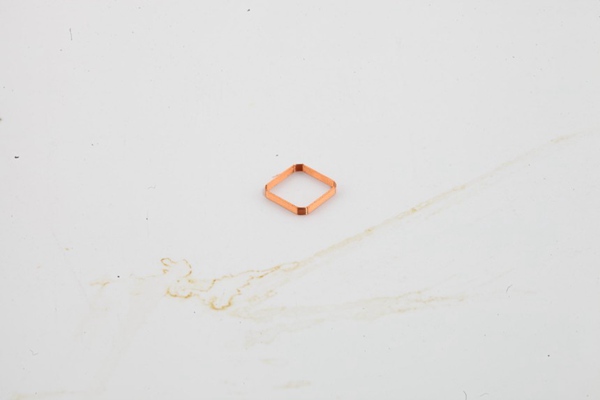 藍(lán)牙耳機(jī)無(wú)線充電線圈繞線機(jī)