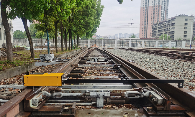 鐵路數(shù)顯尖軌降低值測(cè)量尺尖軌降低值測(cè)量?jī)x道岔輥輪測(cè)量