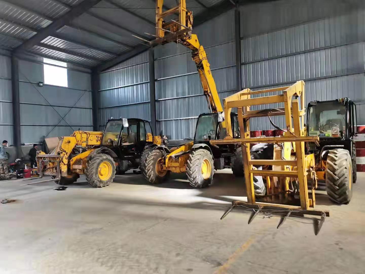 原裝進口JCB535伸縮臂叉車，叉裝車